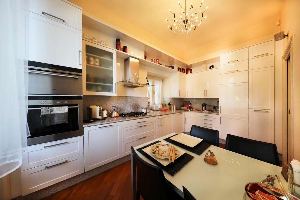 Villa Castiglioni Luxury Apartment Laglio Extérieur photo